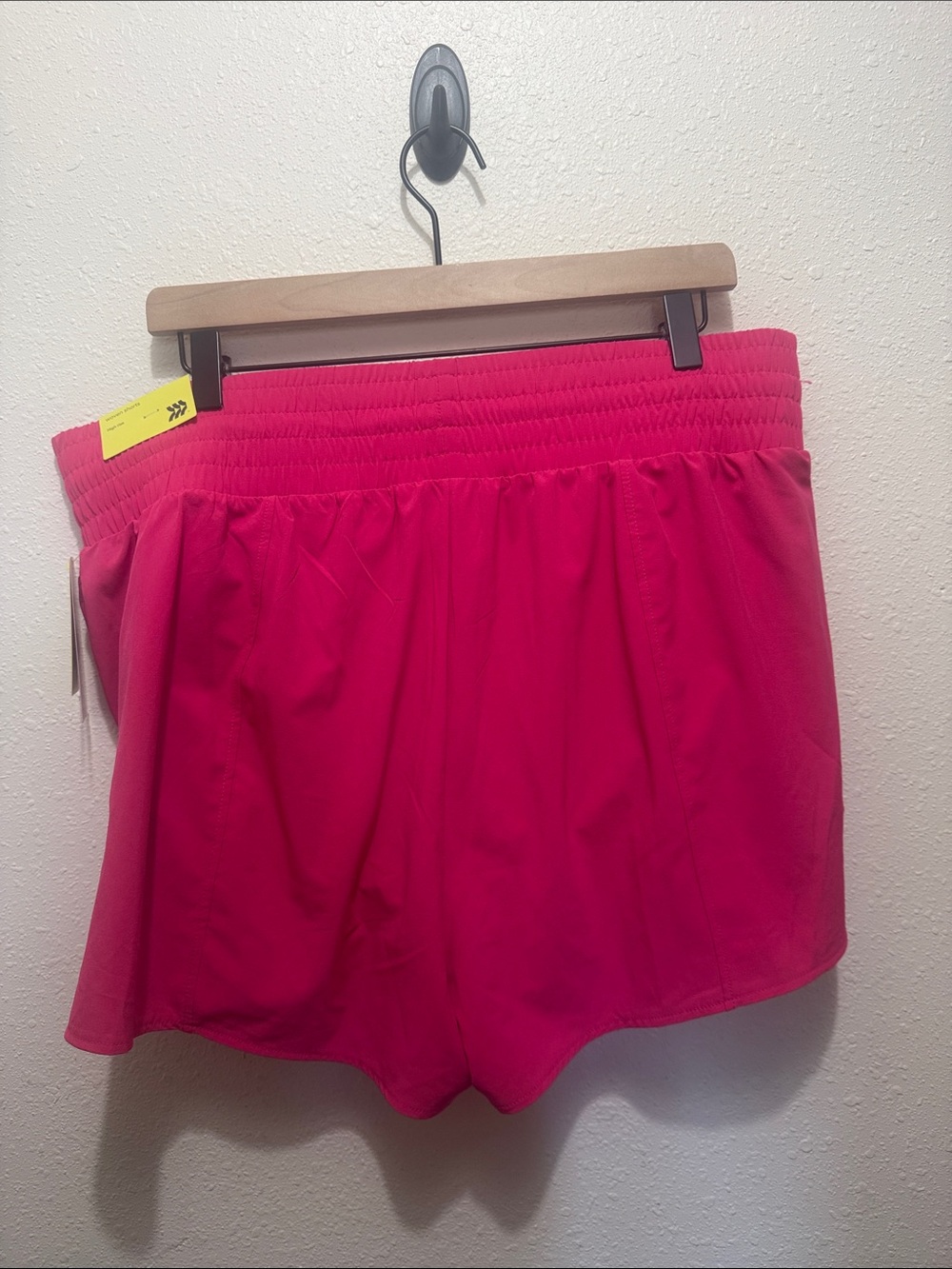 all in motion Athletic Shorts Duo - Hot Pink & Sage Green - Size XL - Picture 9 of 10